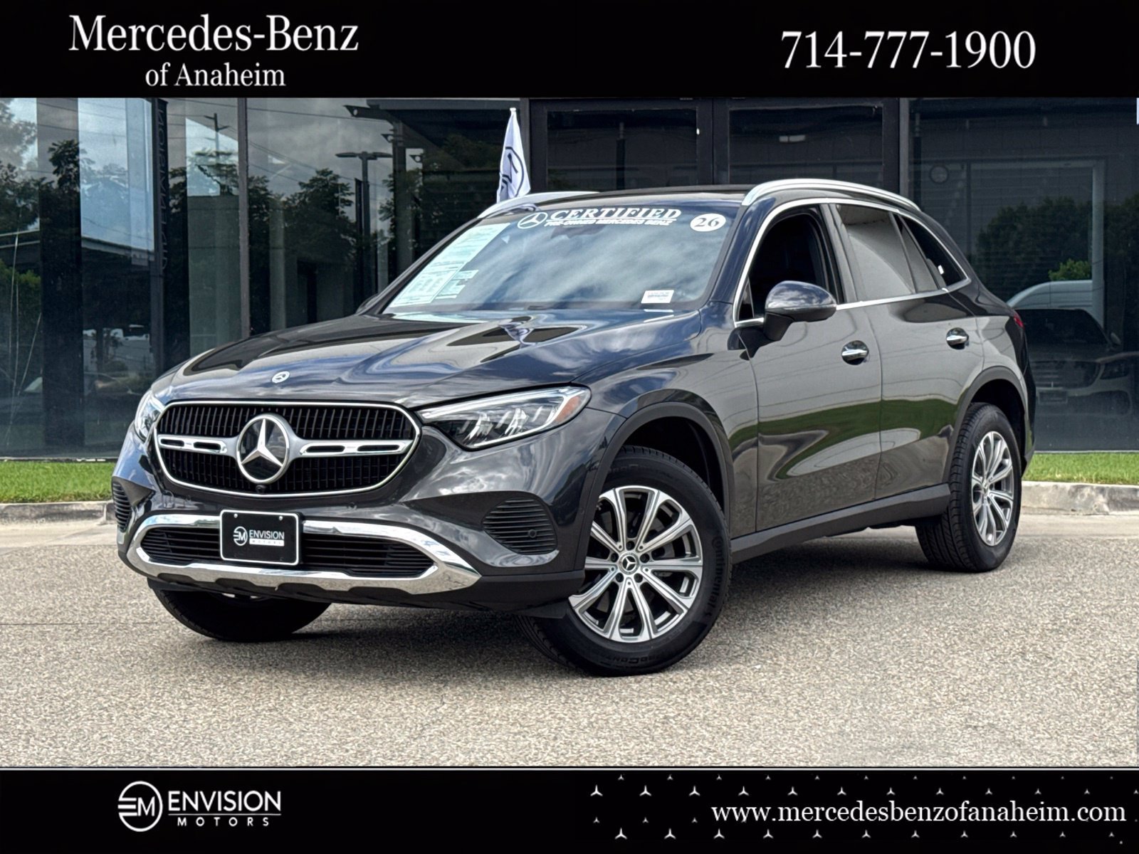Used 2026 Mercedes-Benz GLC 300 image 1