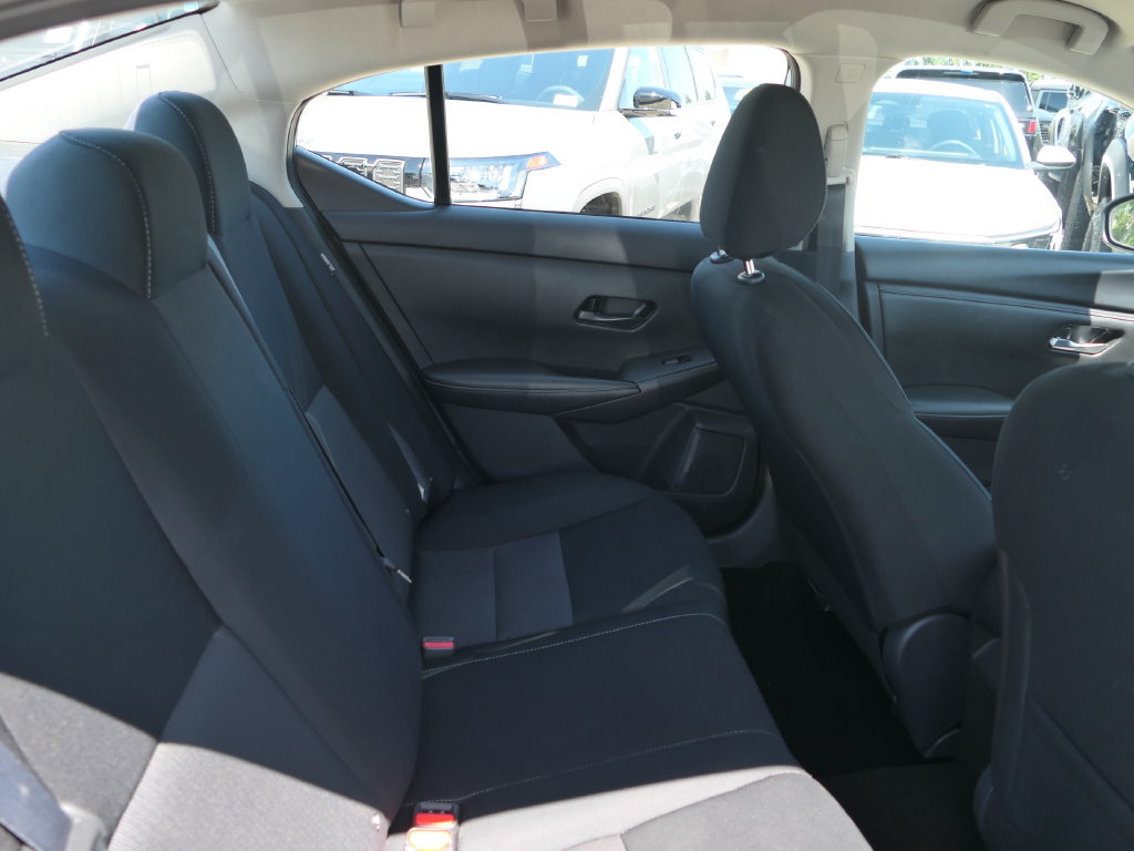 Used 2024 Nissan Sentra SV FWD image 21