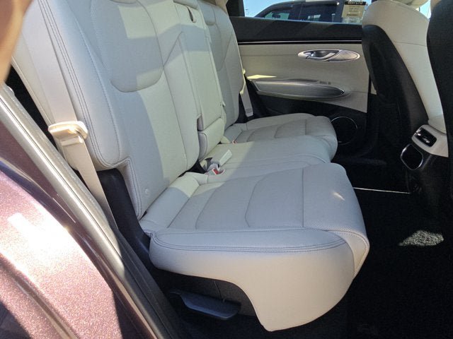 Used 2022 Genesis GV70 2.5T w/ Select Package AWD/4WD image 8