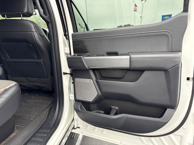 Used 2024 Ford F150 Lariat w/ FX4 Off-Road Package image 17