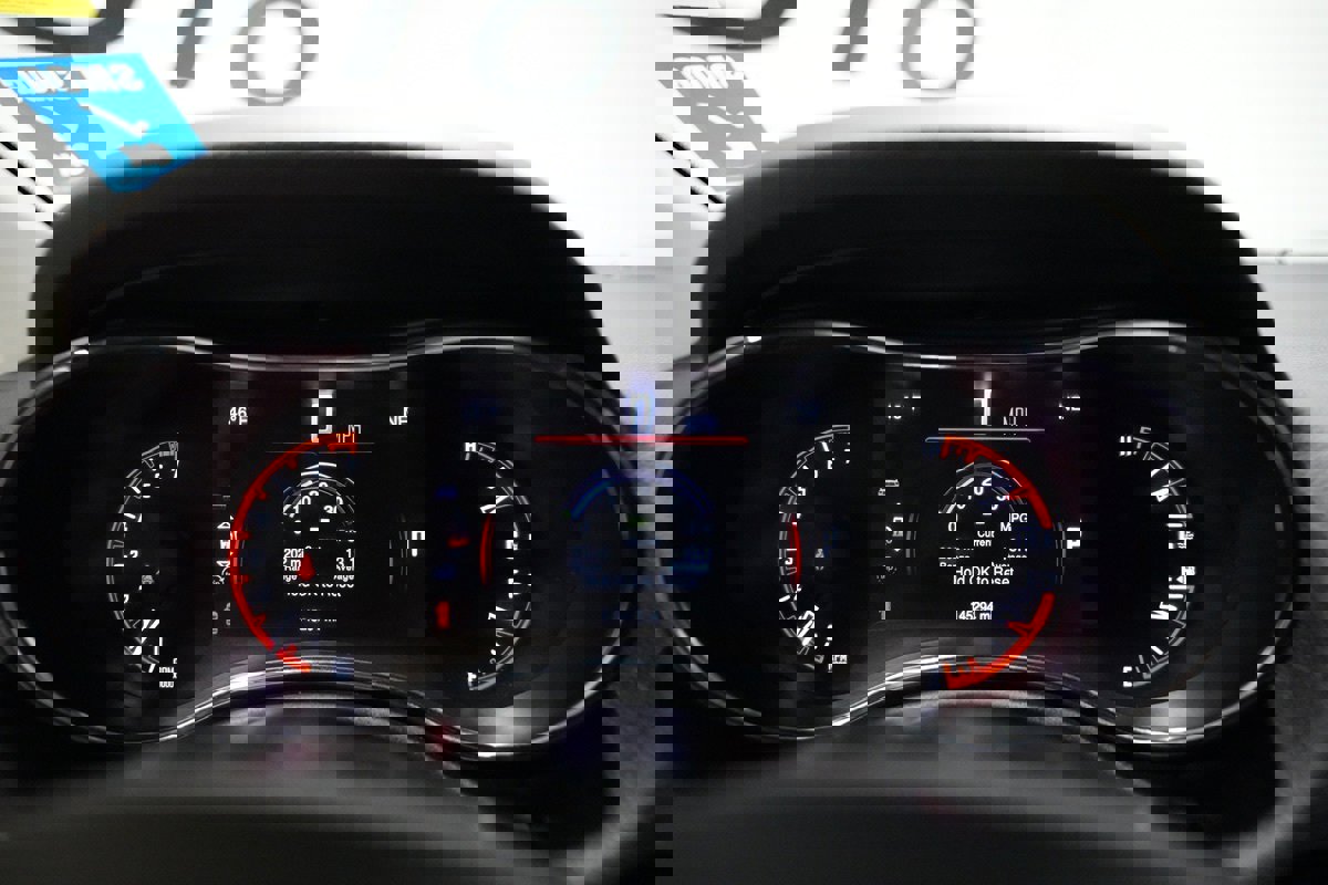 Used 2015 Dodge Durango Limited w/ Premium Group image 27