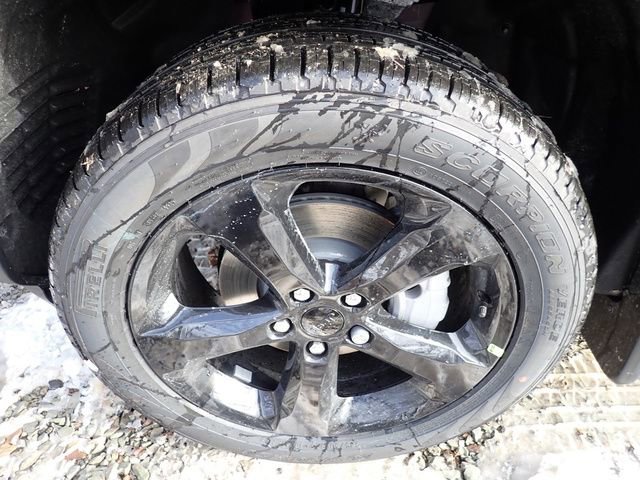 New 2025 Jeep Grand Cherokee Limited w/ Black Appearance Package image 11