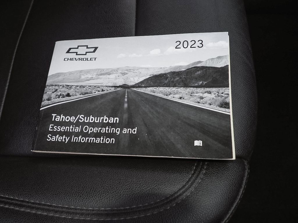 Certified 2023 Chevrolet Suburban LT image 40