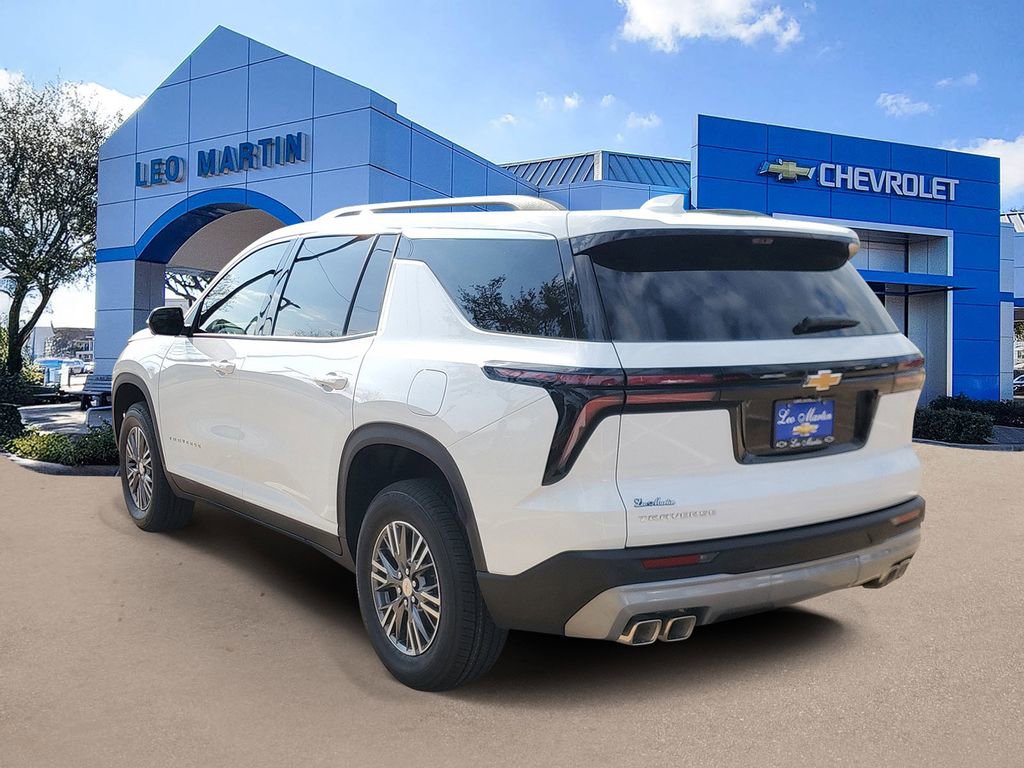 New 2026 Chevrolet Traverse LT w/ Driver Confidence Package image 4