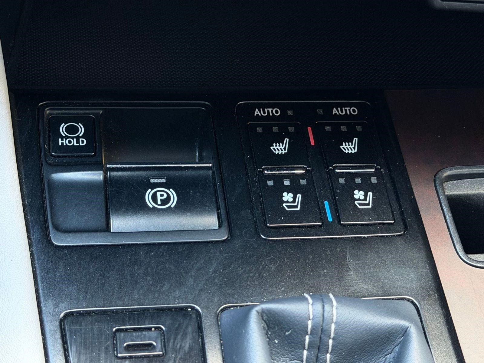 Used 2020 Lexus RX 350 AWD w/ Premium Package image 32