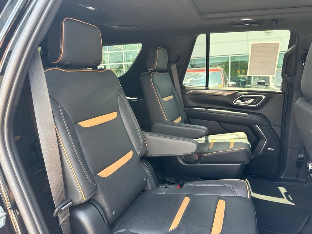 Used 2023 GMC Yukon AT4 AWD/4WD image 24
