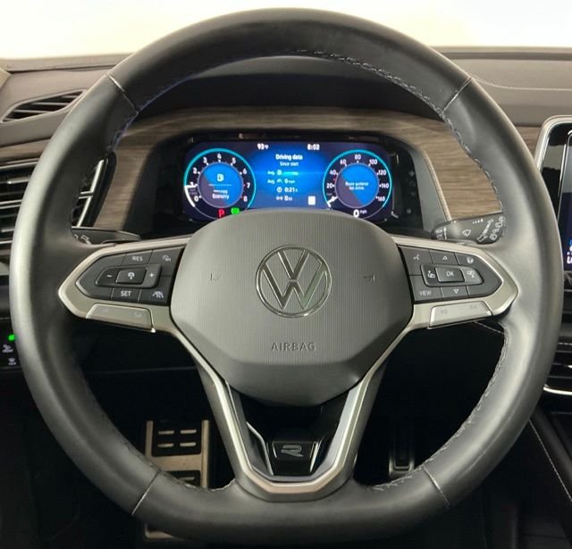 Used 2024 Volkswagen Atlas SEL Premium R-Line AWD/4WD image 16