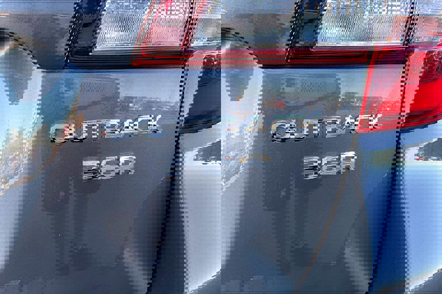 Used 2019 Subaru Outback 3.6R Limited w/ Popular Package #2 image 31