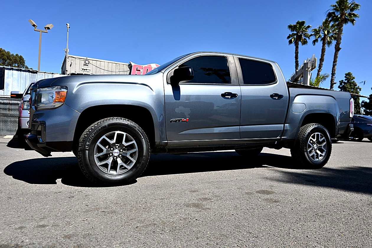 Used 2021 GMC Canyon AT4 image 4