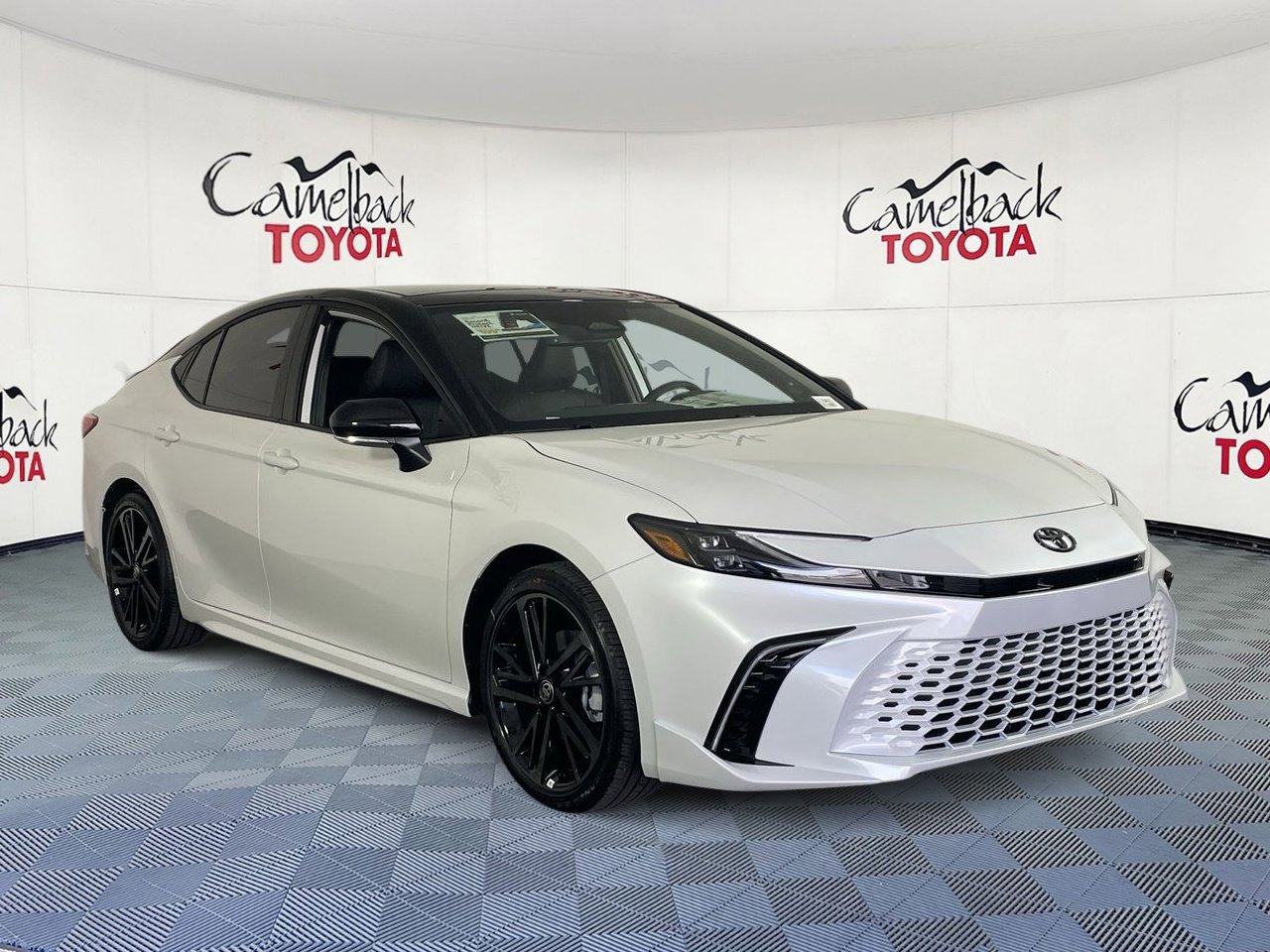 New 2026 Toyota Camry XSE w/ Premium Package FWD image 2