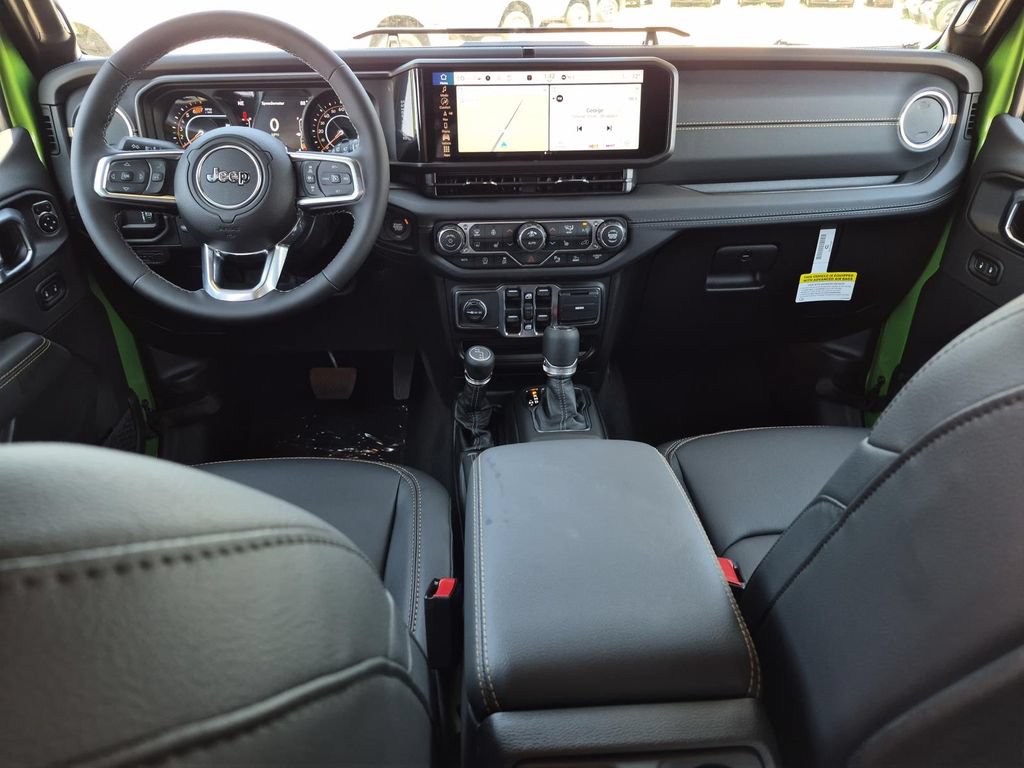 New 2026 Jeep Wrangler Unlimited Sahara AWD/4WD image 15