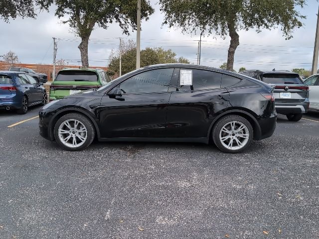 Used 2023 Tesla Model Y Long Range image 3