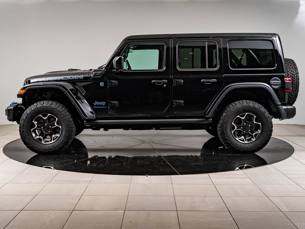 Used 2023 Jeep Wrangler Unlimited Rubicon 4xe w/ Steel Bumper Group AWD/4WD image 5
