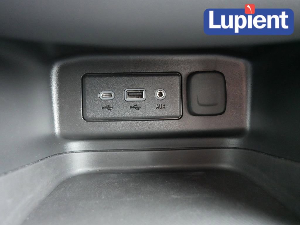 Used 2023 Chevrolet Equinox LT image 26