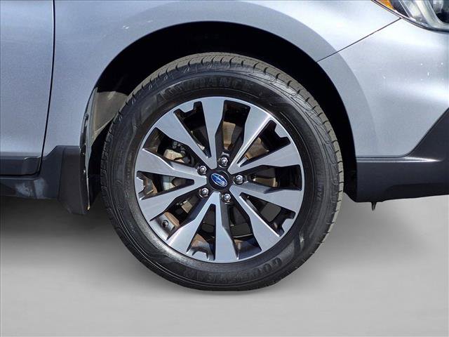 Used 2016 Subaru Outback 2.5i Limited AWD/4WD image 25