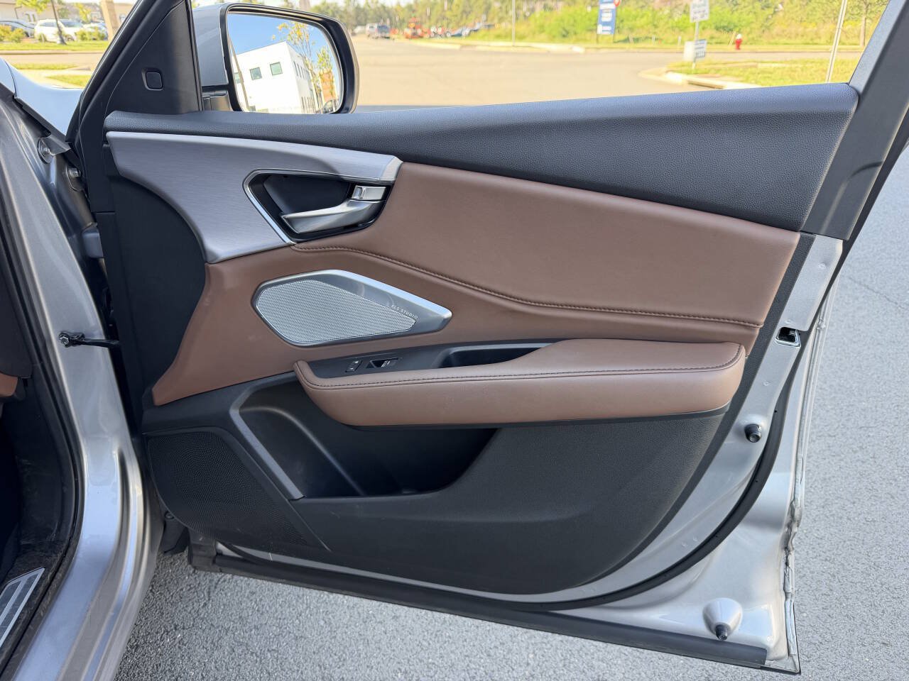 Used 2019 Acura RDX w/ Technology Package AWD/4WD image 29