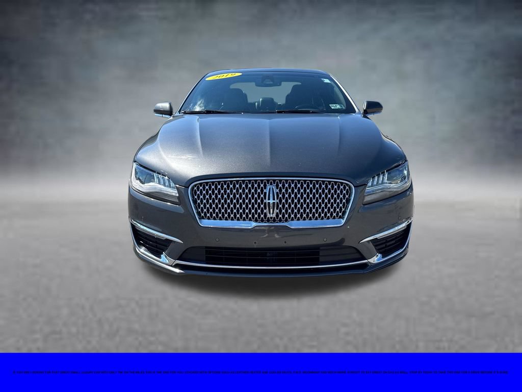 Used 2019 Lincoln MKZ Reserve FWD image 3