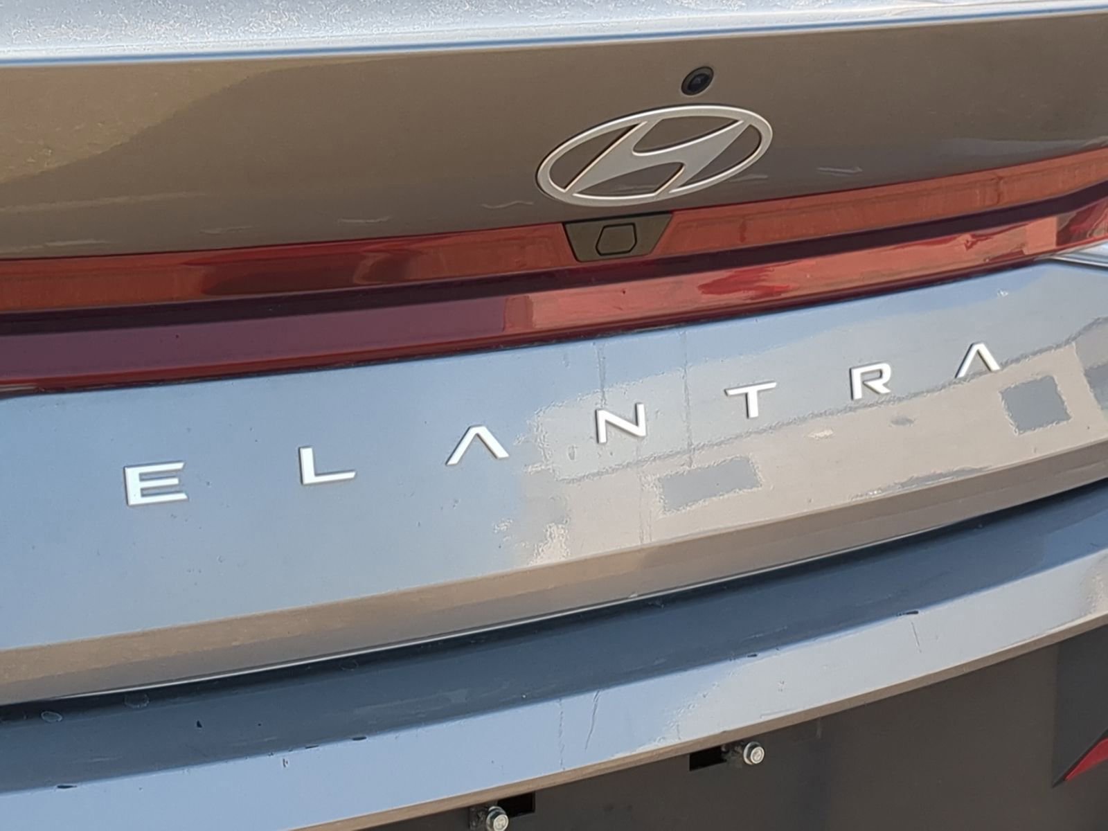 Used 2024 Hyundai Elantra SEL image 15