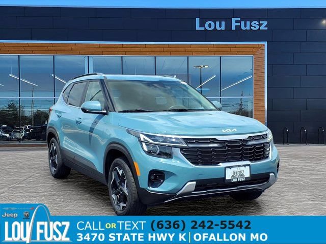 Used 2024 Kia Seltos EX AWD/4WD image 1
