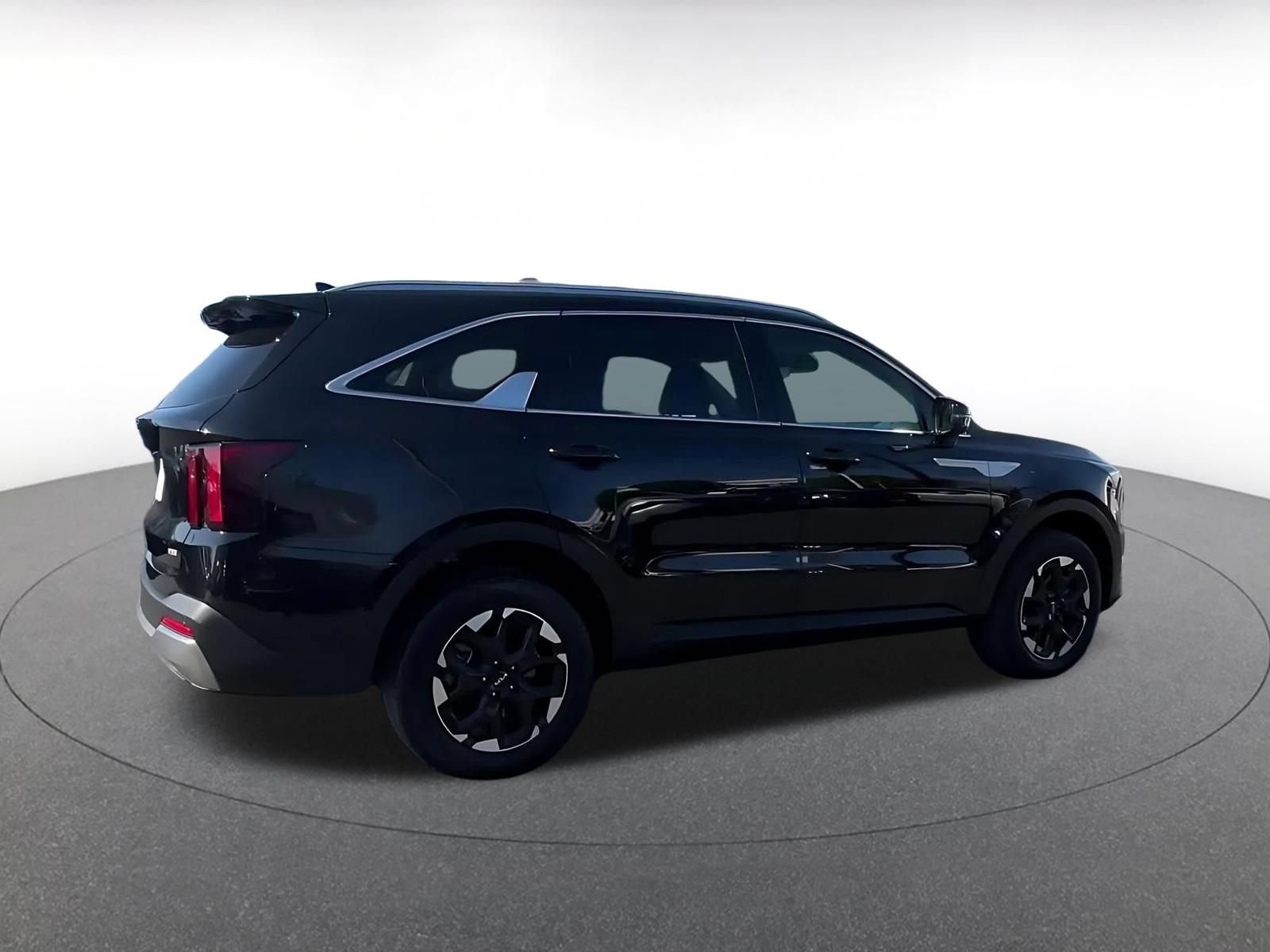Used 2024 Kia Sorento S AWD/4WD image 12