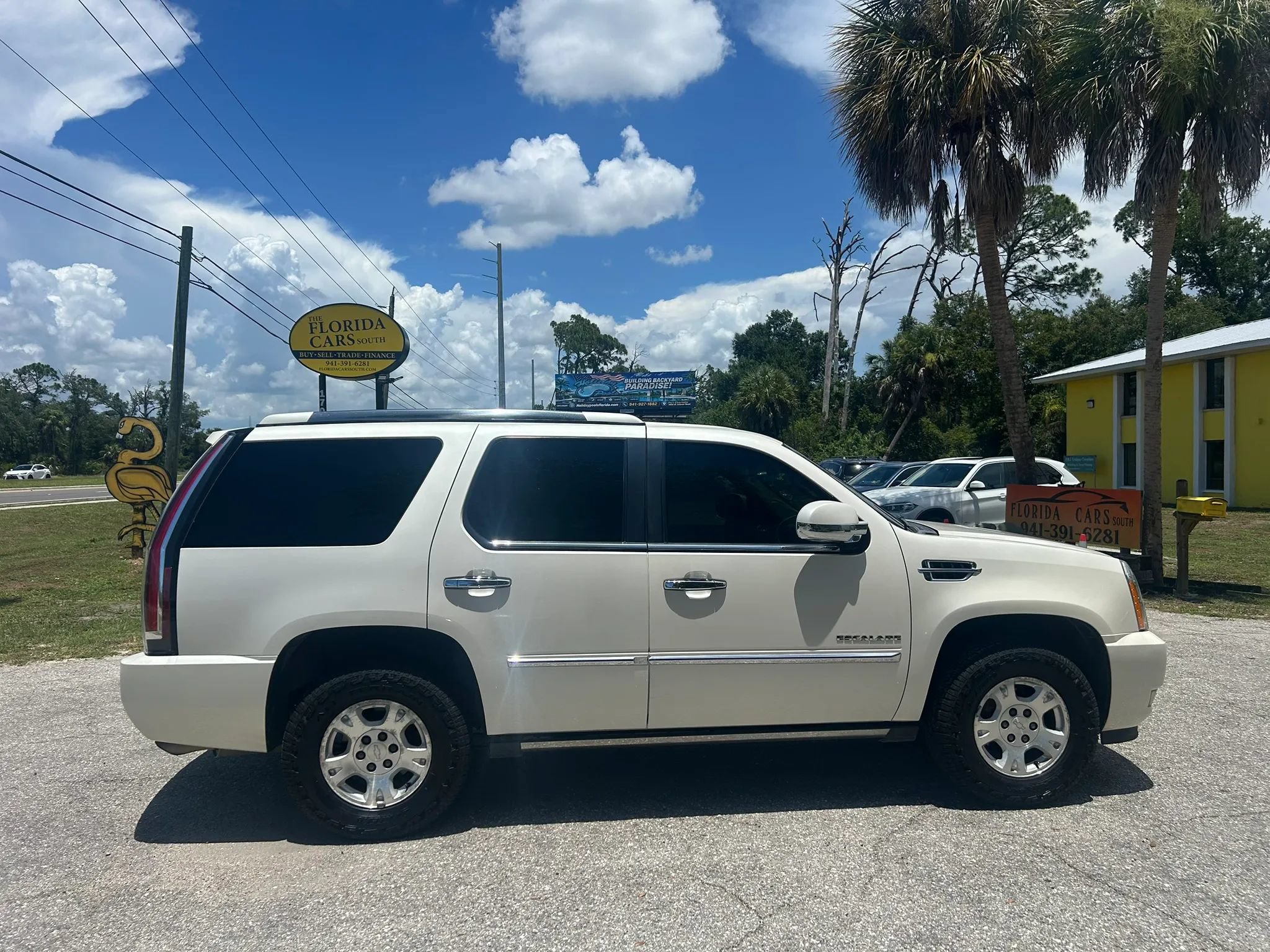 Used 2011 Cadillac Escalade Premium