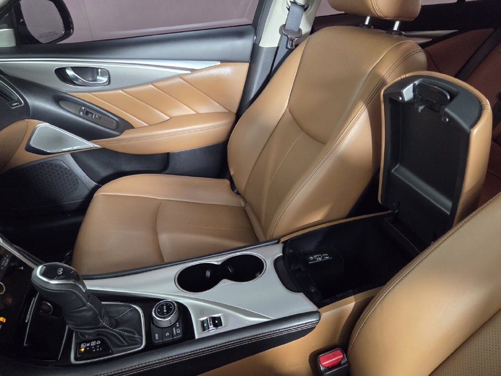 Used 2023 INFINITI Q50 Luxe w/ Cargo Package RWD image 21