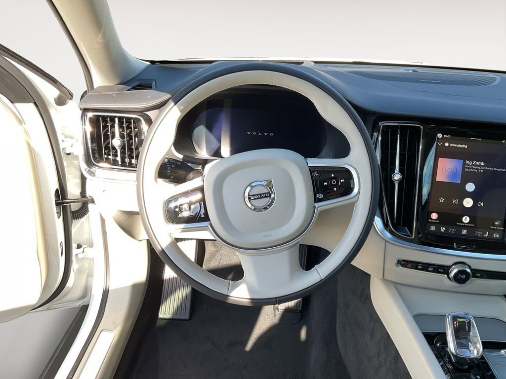 New 2026 Volvo V60 B5 Cross Country Ultra w/ Protection Package Premier image 12