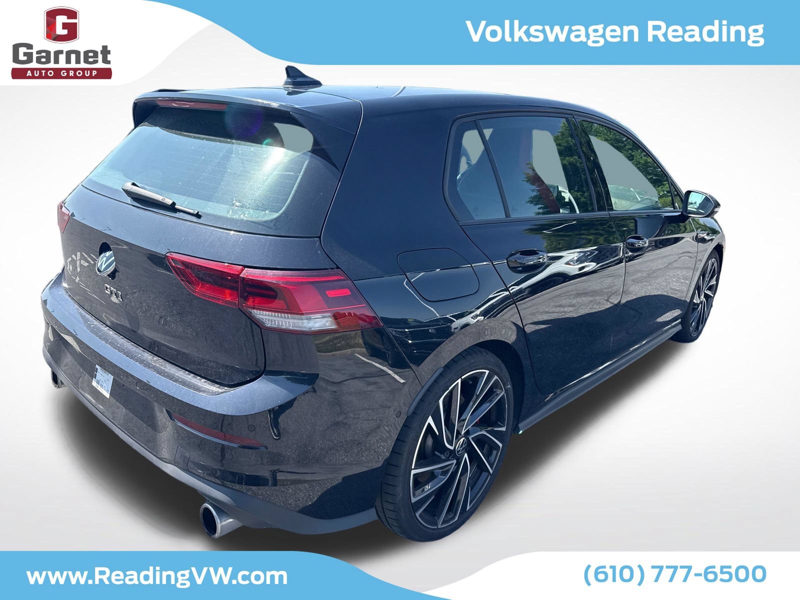 Used 2023 Volkswagen GTI Autobahn FWD image 5