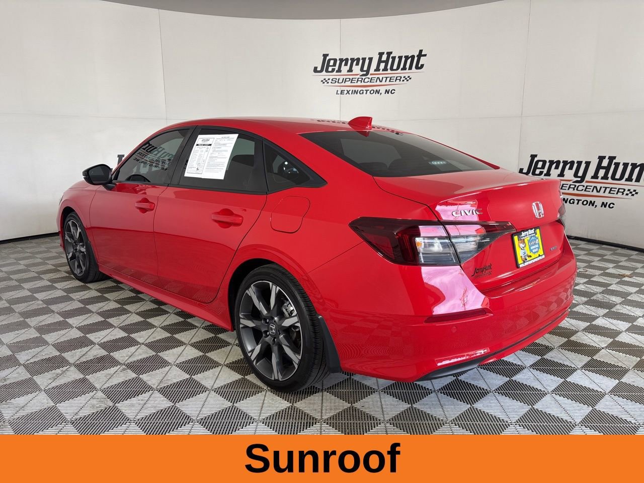 Used 2025 Honda Civic Sport Touring image 7