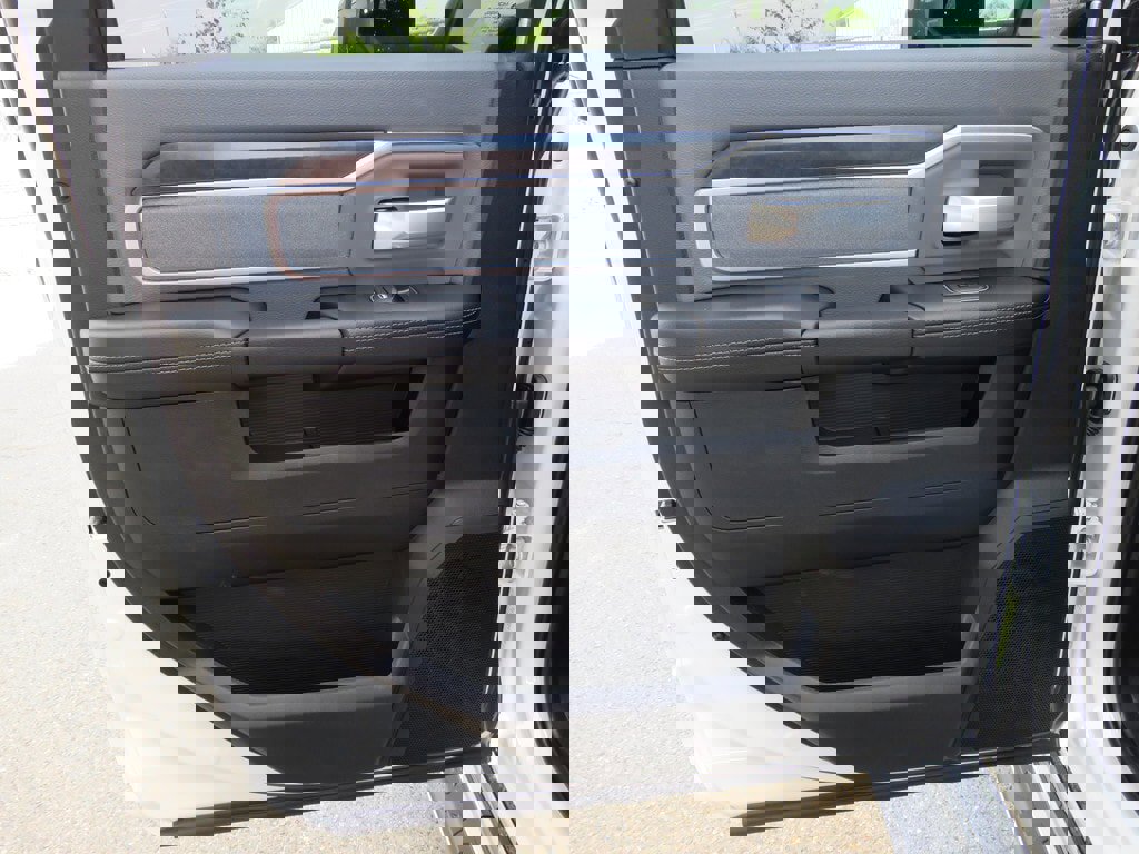 New 2022 RAM 3500 SLT w/ Quick Order Package 2YG SLT image 51