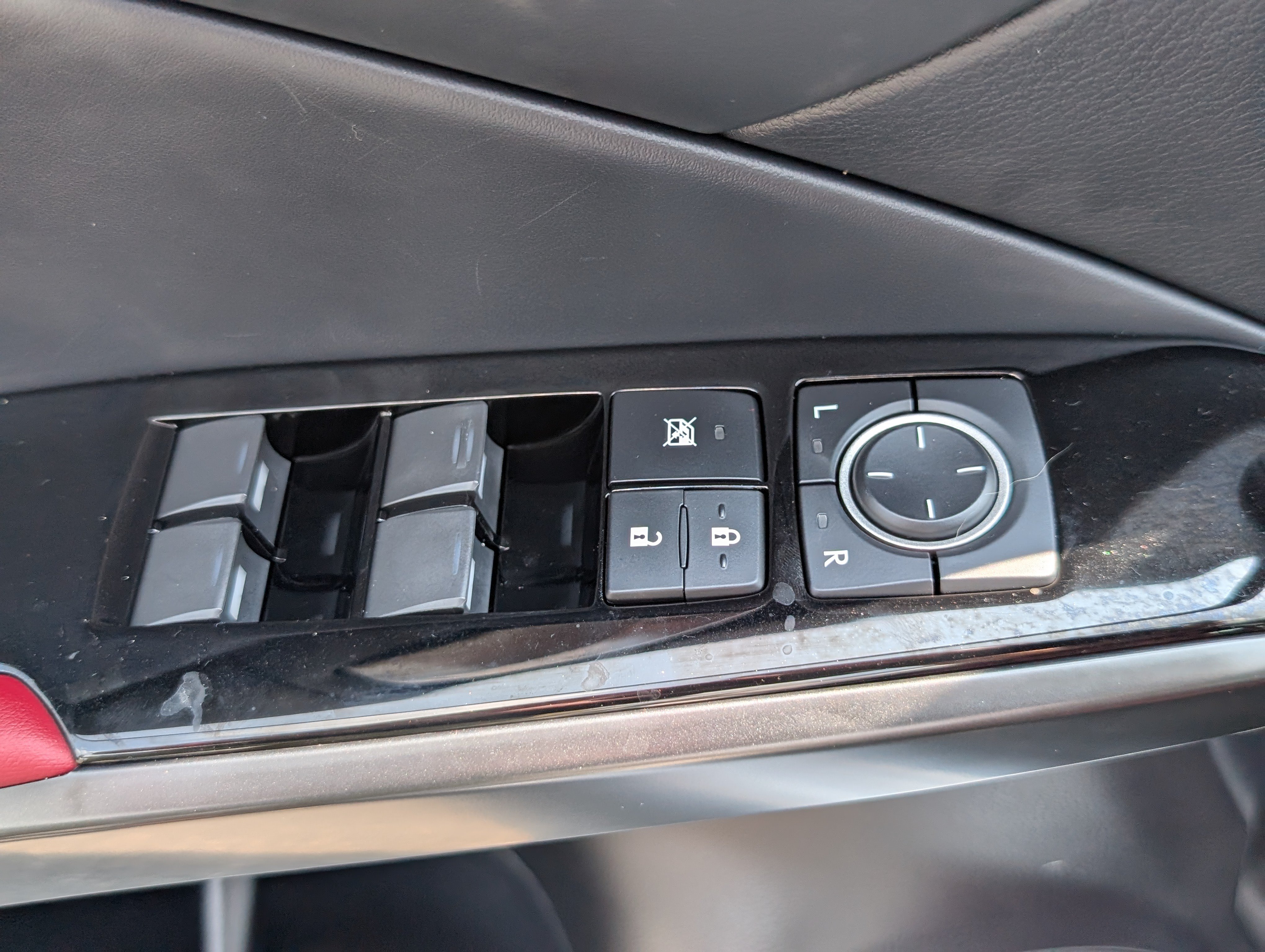 Certified 2025 Lexus IS 350 F Sport w/ Accessory Package 2 RWD image 20