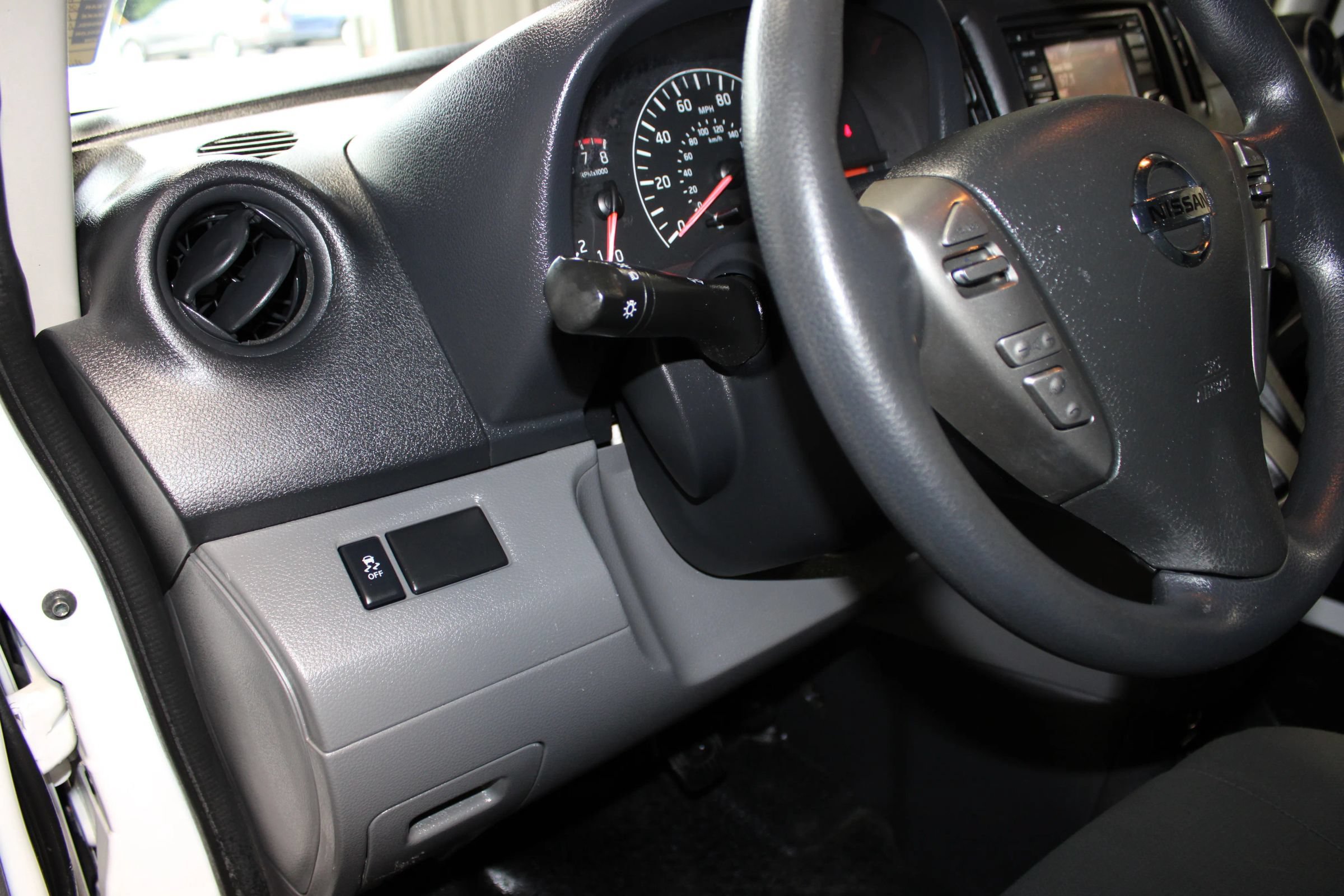 Used 2019 Nissan NV200 S w/ Cruise Control Package FWD image 18