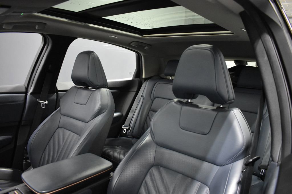 Certified 2023 Nissan Ariya AWD/4WD image 16
