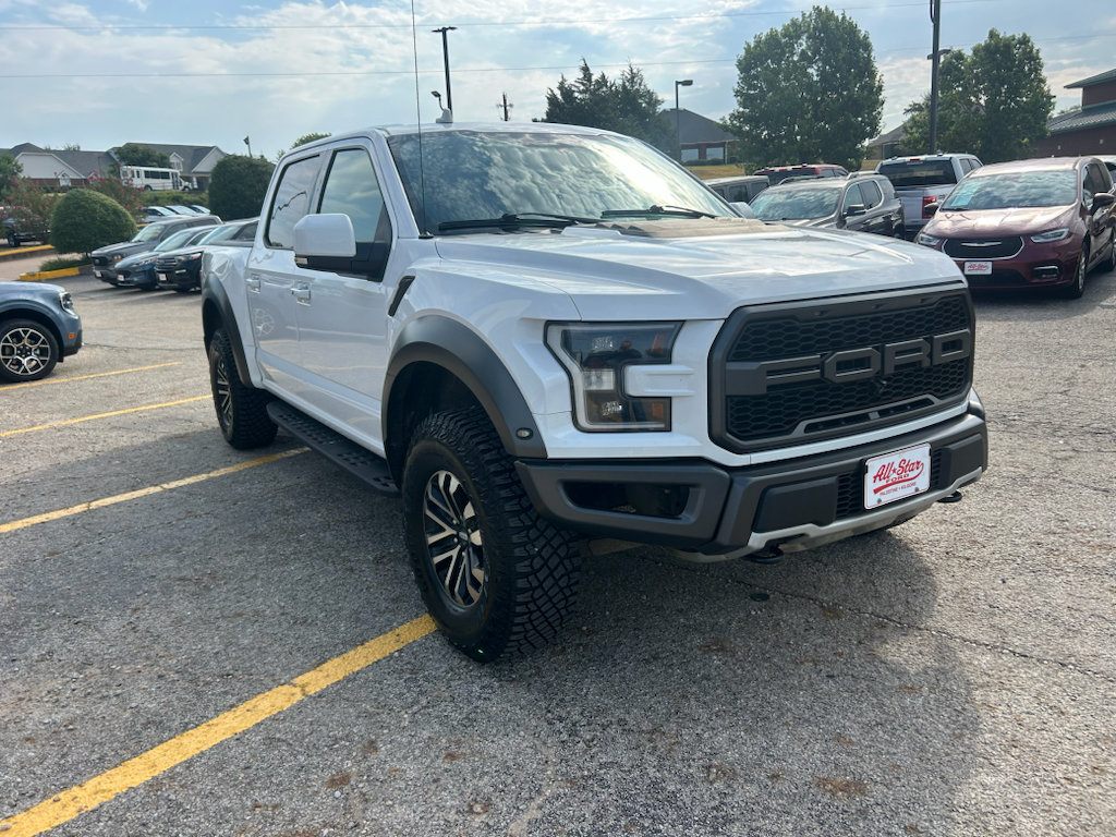 Used 2020 Ford F150 Raptor w/ Equipment Group 802A Luxury AWD/4WD image 3