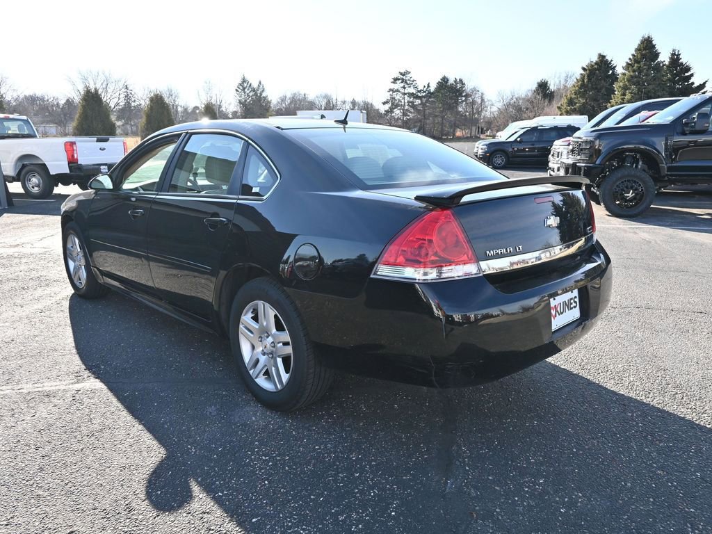 Used 2011 Chevrolet Impala LT w/ Luxury Edition Package image 11