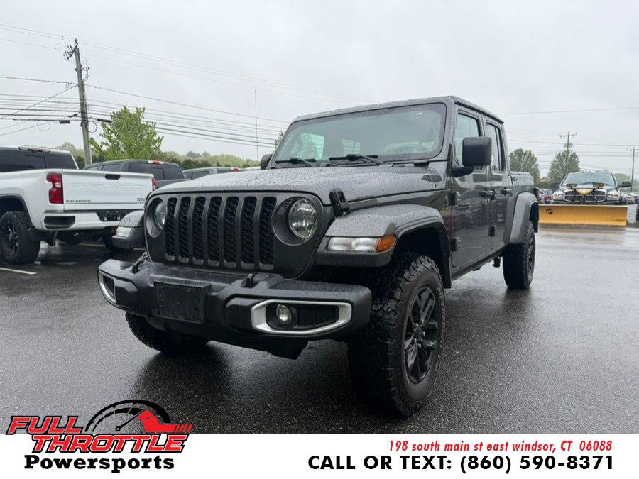 Used 2023 Jeep Gladiator Sport AWD/4WD image 4