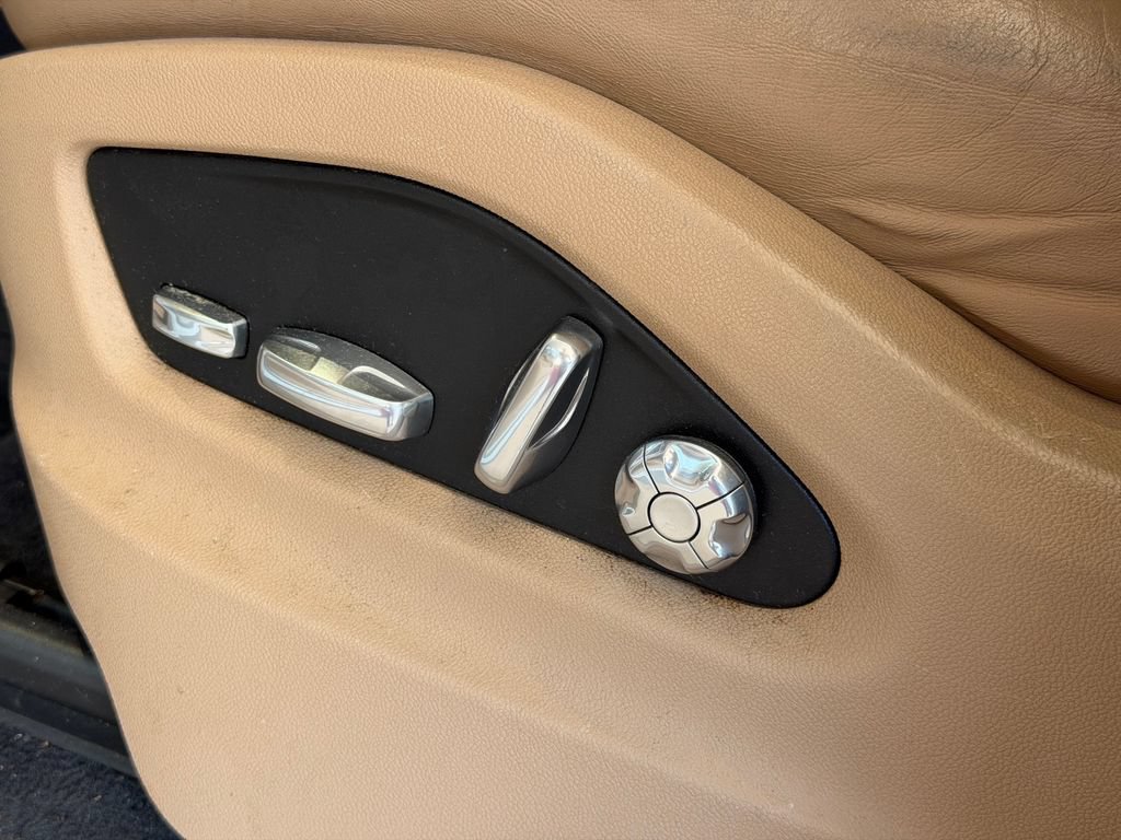 Certified 2020 Porsche Cayenne AWD/4WD image 27