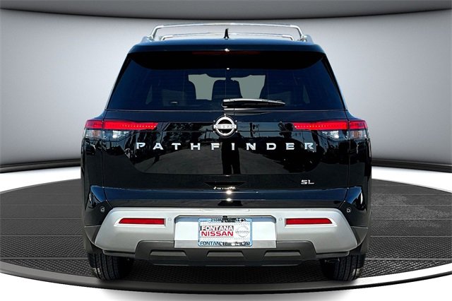 New 2025 Nissan Pathfinder SL image 4
