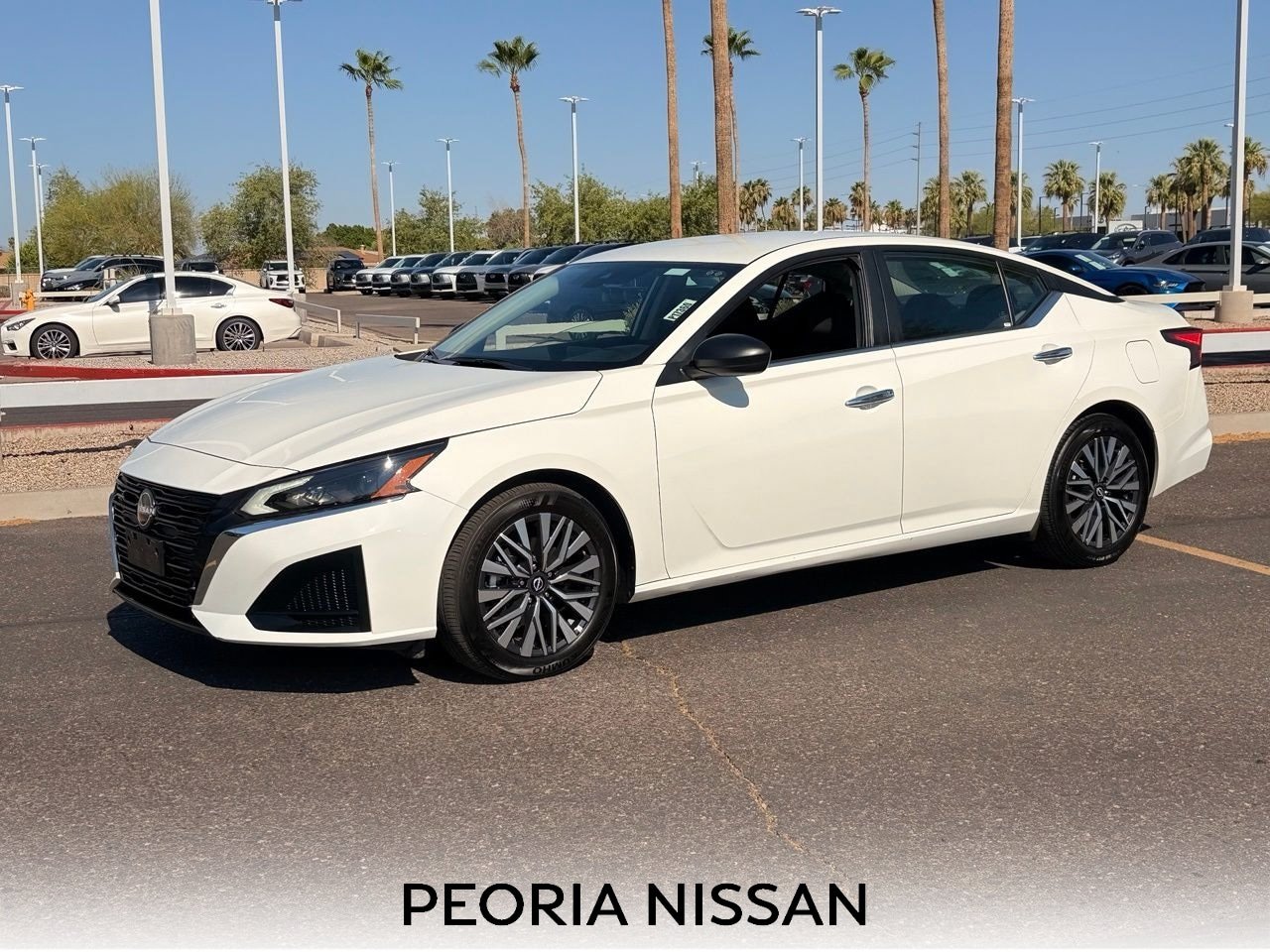 Certified 2025 Nissan Altima 2.5 SV FWD image 1