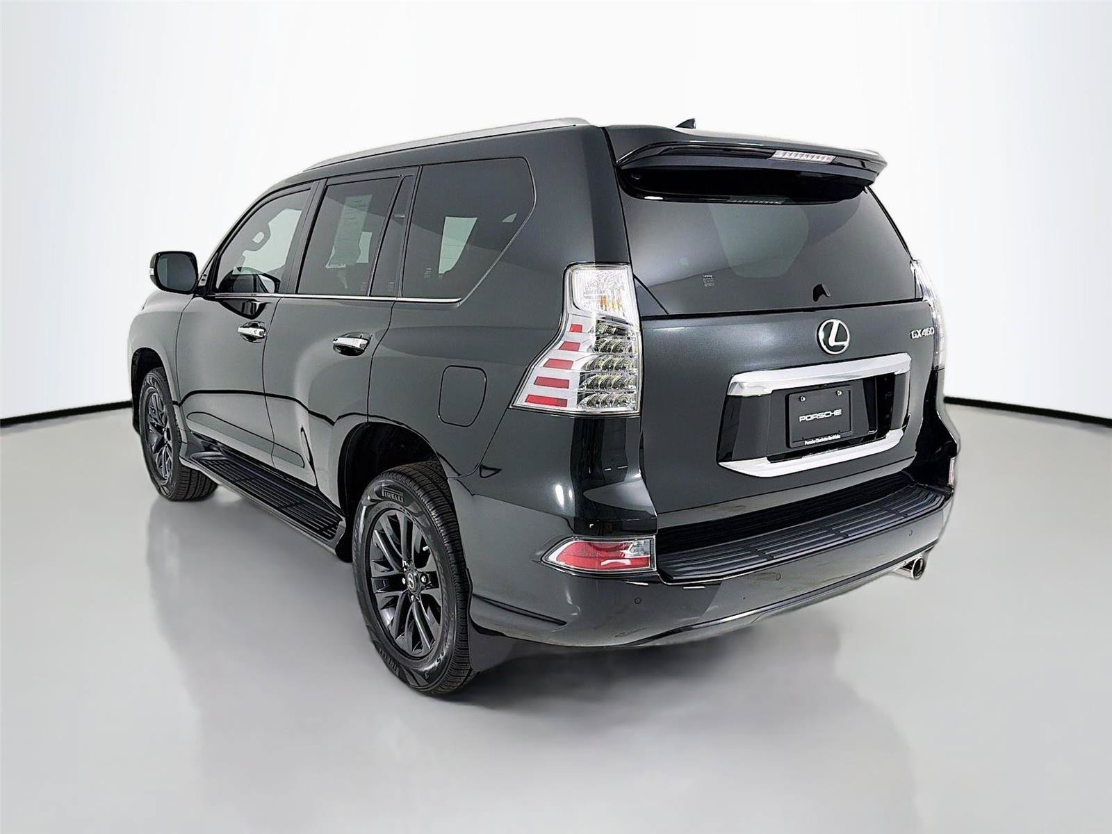 Used 2022 Lexus GX 460 Premium w/ Premium Package AWD/4WD image 3