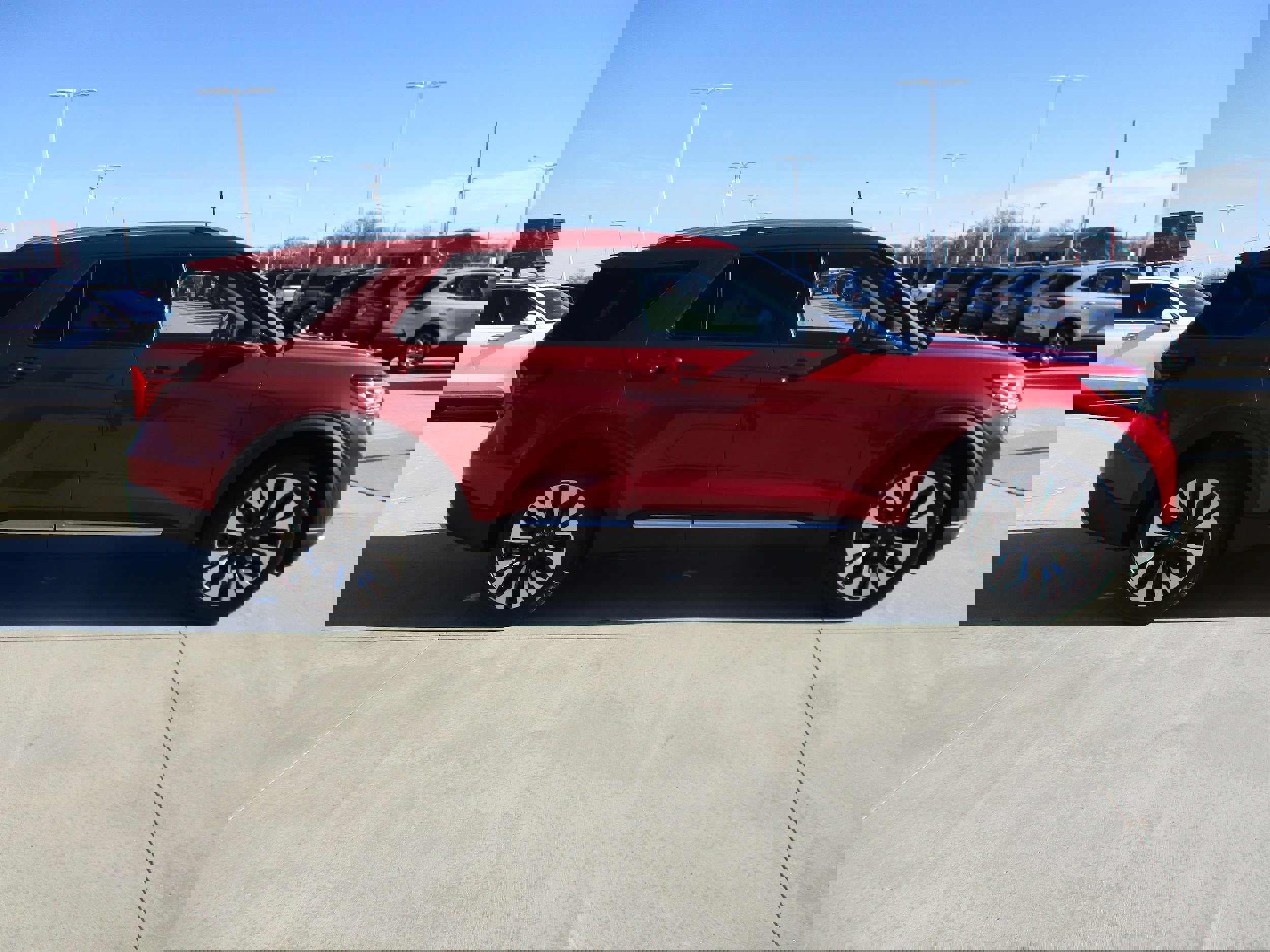 New 2026 Ford Explorer Platinum w/ LUX Leather Package image 9