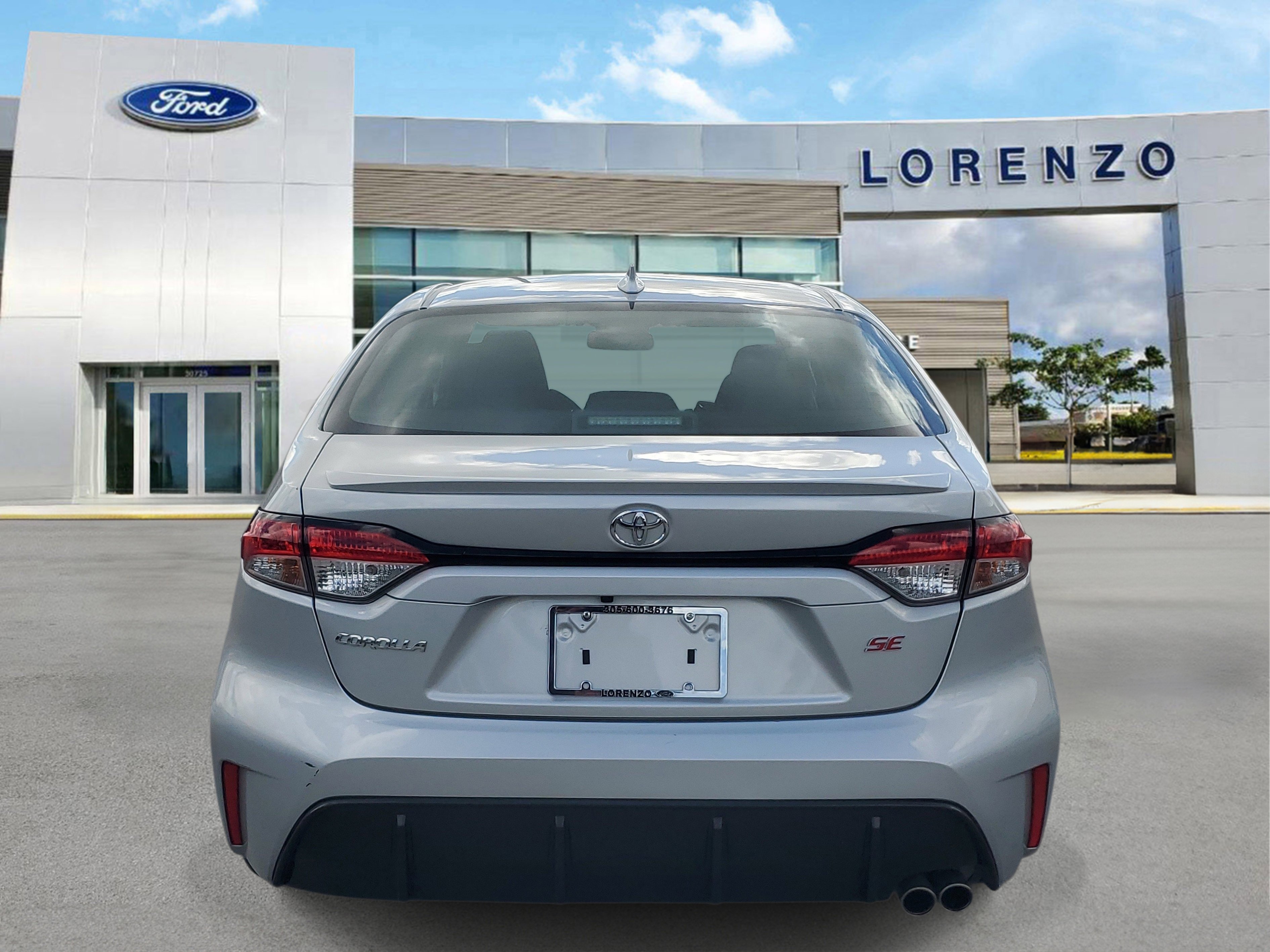 Used 2025 Toyota Corolla SE image 6