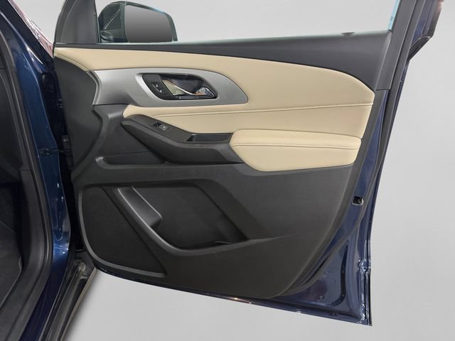 Used 2022 Chevrolet Traverse LS AWD/4WD image 15