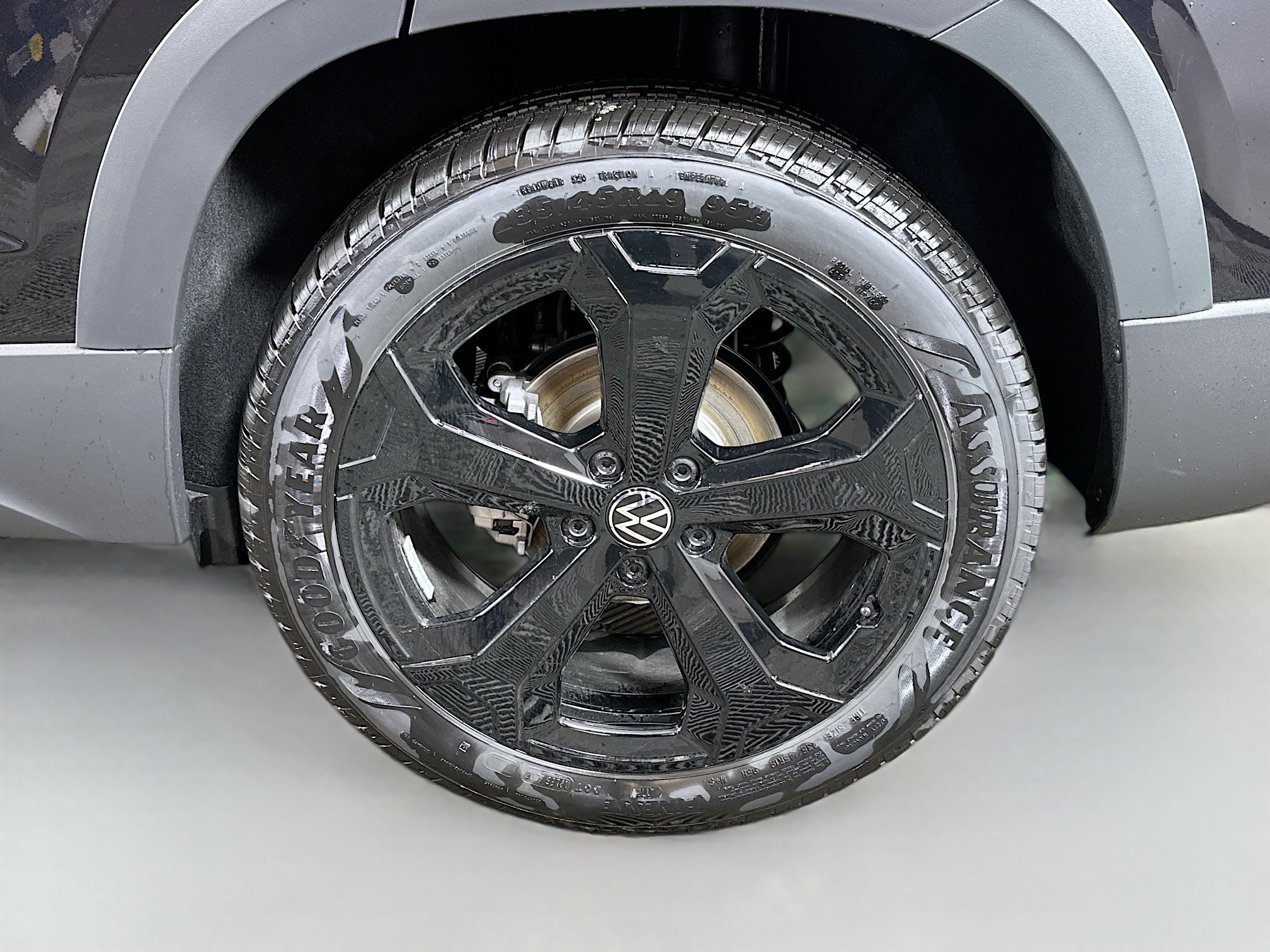 New 2026 Volkswagen Taos SEL AWD/4WD image 30