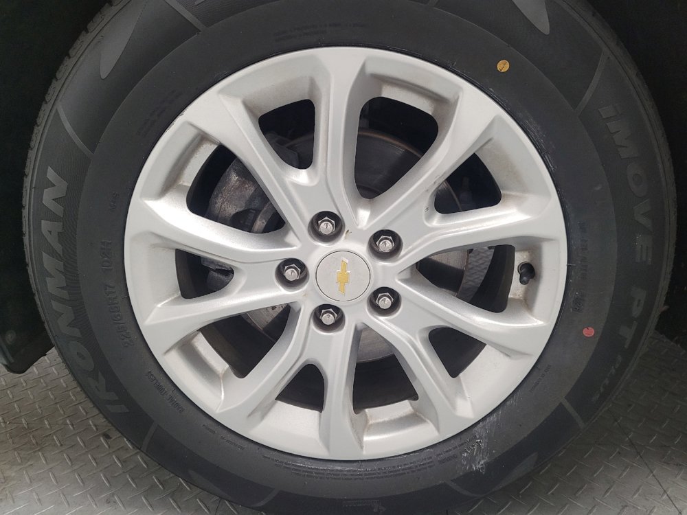 Used 2018 Chevrolet Equinox LT FWD image 31