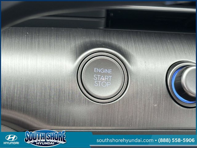Certified 2024 Hyundai Kona SEL w/ Convenience Package AWD/4WD image 29