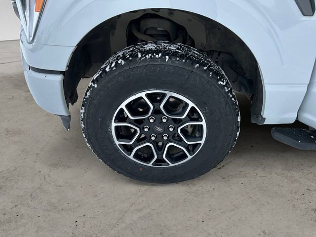 Used 2021 Ford F150 XLT w/ Equipment Group 302A High image 14