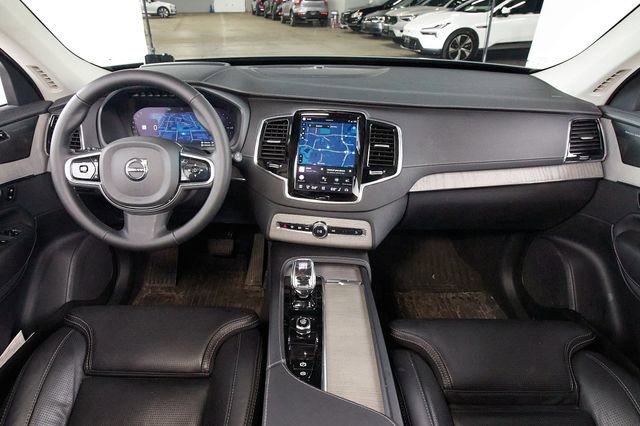 Used 2024 Volvo XC90 T8 Ultimate w/ Protection Package Premier AWD/4WD image 6
