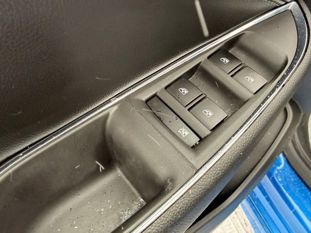 Used 2017 Chevrolet Cruze Premier w/ RS Package image 12