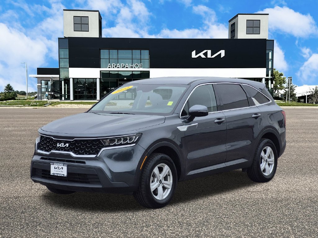 Certified 2022 Kia Sorento LX AWD/4WD image 4